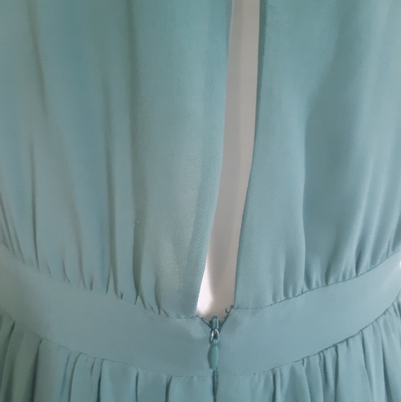 ❤️ love 21 sage green dress - Picture 5 of 10